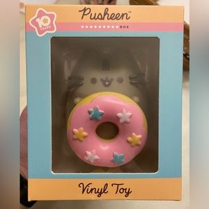 Winter 2020 Pusheen Box Exclusive Vinyl Figure of Pusheen with Donut